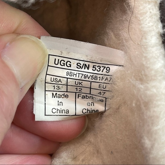 UGG Ascot Slip On Casual Shoe Size 13 - Picture 10 of 12